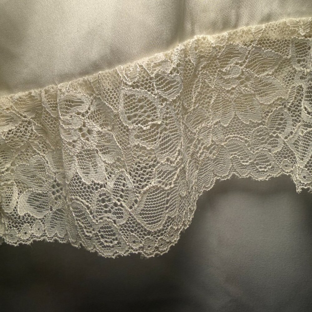 Haute Satin Lace Trim Camisole Lingerie Crop Top – Ivory - Picture 5 of 7